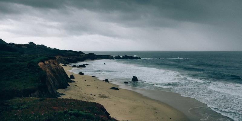 从纽约酒吧文化到顶层公寓：定制艺术水龙头的设计灵感与投资价值